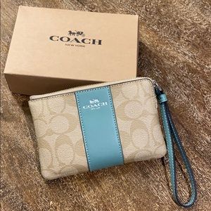 Coach wristlet NEW $40